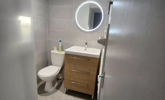 Réalisation d'une salle de bain clé en main, L'Arbresle, Romain Petel