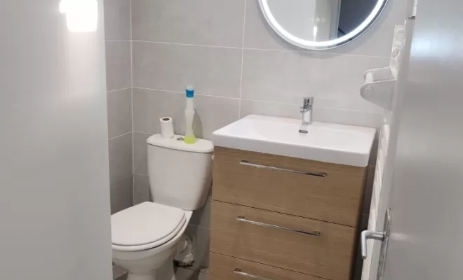 Réalisation d'une salle de bain clé en main, L'Arbresle, Romain Petel