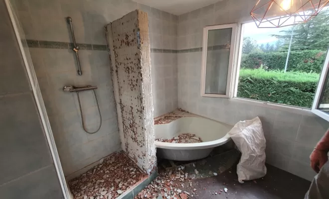 Rénovation complète d'une salle de bain à Tassin la demi lune, L'Arbresle, Romain Petel