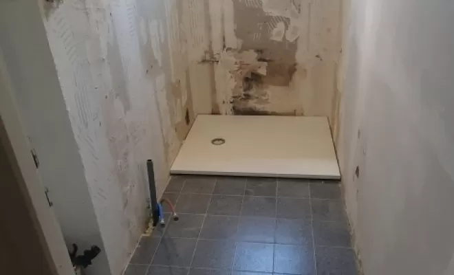 Modification d'une baignoire par une douche clé en main, L'Arbresle, Romain Petel