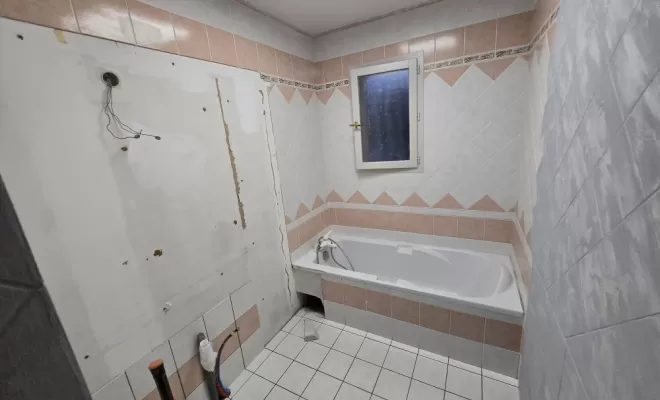 Remplacement d'une baignoire à lachassagne, L'Arbresle, Romain Petel