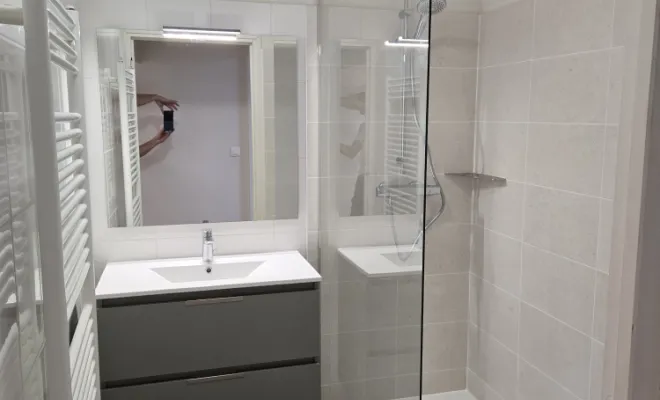 Remplacement d'une baignoire par un bac à douche à Saint Romain de Popey, L'Arbresle, Romain Petel